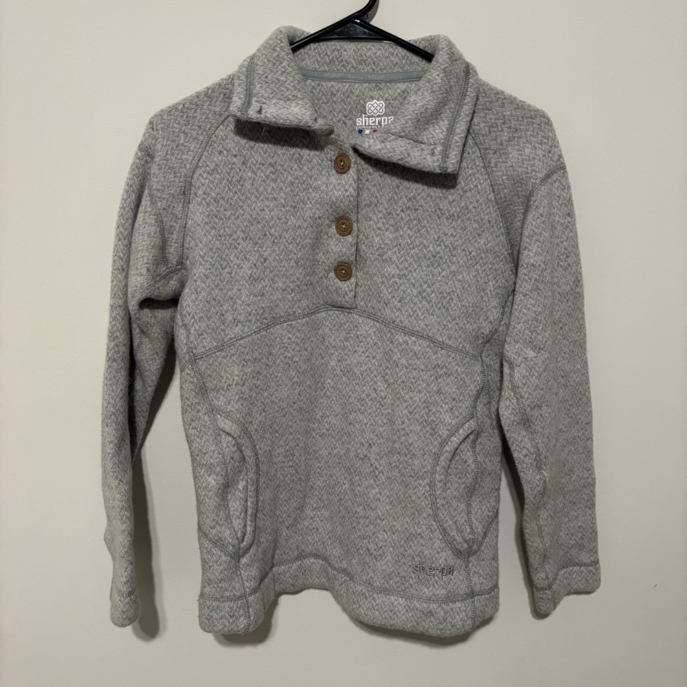 Sherpa Adventure Gear Hiking Pullover Top 1/4 Button Size Small Long Sleeve Wool